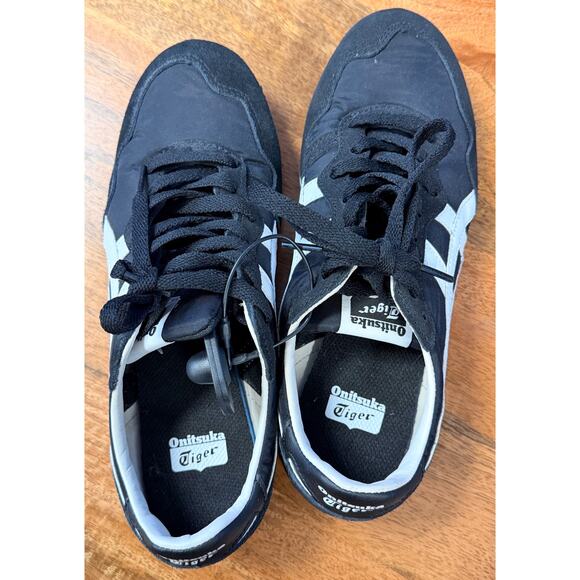 NEW Onitsuka Tiger Serrano 'Black White'Me sz Men 5.5 women 7175 - Picture 3 of 5